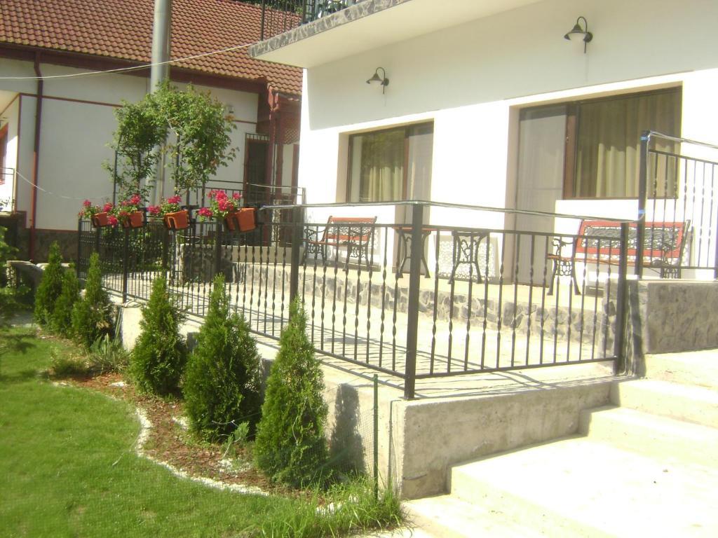 Pension Casa Natura Băile Herculane Exteriér fotografie